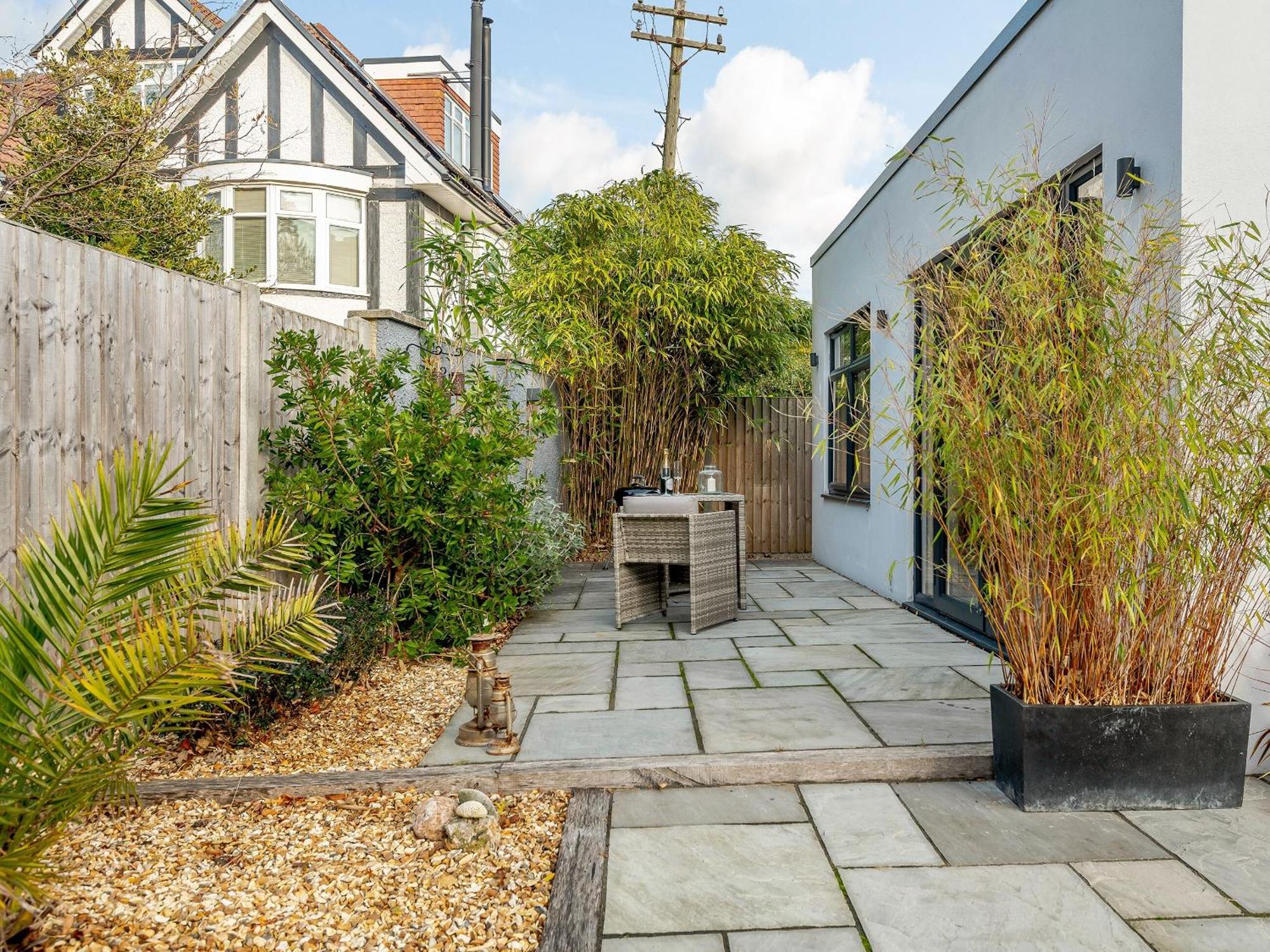 Solsken Villa Bournemouth Exterior photo
